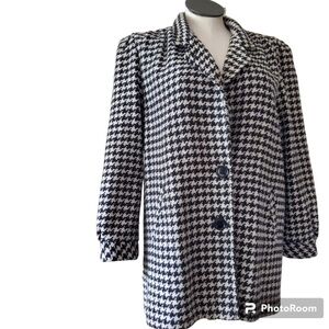 Karizma East LTD Vintage Houndstooth Coat Size 16